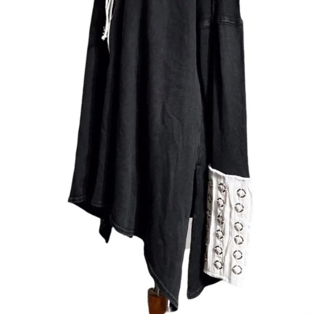Free People Black Lace Up V Neck‎ Long Sleeve Grommet Cuff Oversized Tunic Top S